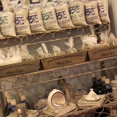 Hotel Caravelle Contact 2*