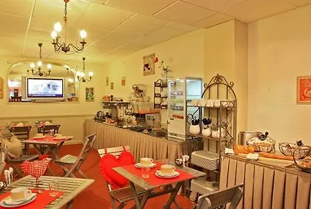 Hotel Caravelle Contact